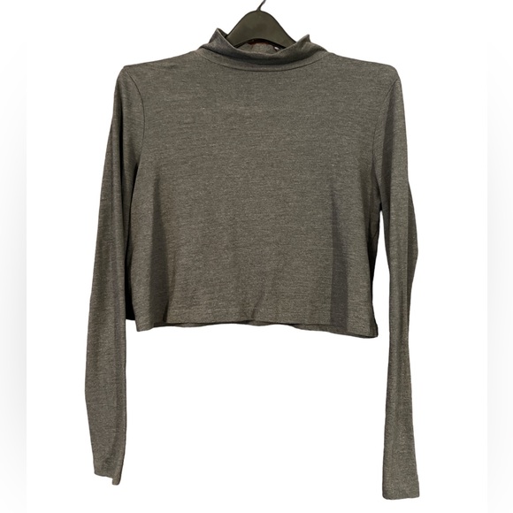 wild fable Tops - Wild Fable Gray Turtleneck Medium
